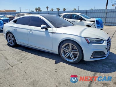 Czwarte zdjęcie samochodu z boku: 2018 AUDI A5 PREMIUM PLUS S-LINE VIN:WAUENCF59JA046110 - miniatura