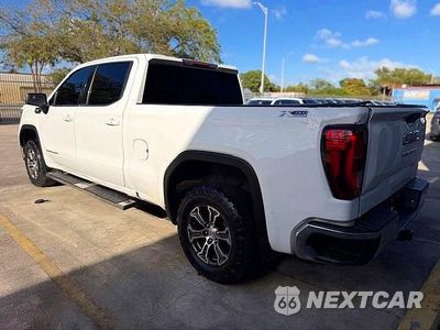 Drugie zdjęcie samochodu z przodu: 2021 GMC SIERRA K1500 SLE VIN:1GTU9BET4MZ191297 - miniatura