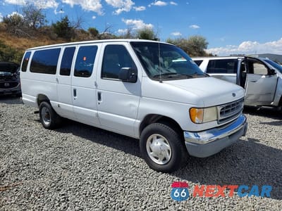 Czwarte zdjęcie samochodu z boku: 2000 FORD ECONOLINE E350 SUPER DUTY WAGON VIN:1FBSS31S4YHA71224 - miniatura