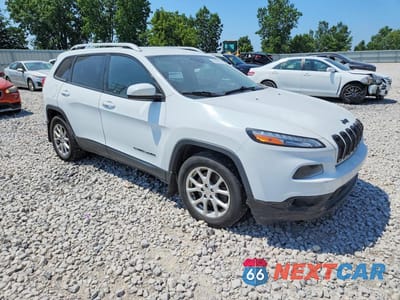 Czwarte zdjęcie samochodu z boku: 2014 JEEP CHEROKEE LATITUDE VIN:1C4PJLCS6EW115720 - miniatura