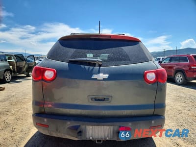 Zdjęcie 6 z 12 samochodu: 2011 CHEVROLET TRAVERSE LT VIN:1GNKVGED7BJ343844 - miniatura