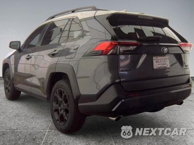 Trzecie zdjęcie samochodu z tyłu: 2023 TOYOTA RAV4 TRD OFF ROAD VIN:2T3S1RFV7PW355265 - miniatura