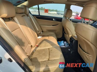 Zdjęcie 10 z 12 samochodu: 2011 HYUNDAI GENESIS 3.8L VIN:KMHGC4DE7BU114913 - miniatura