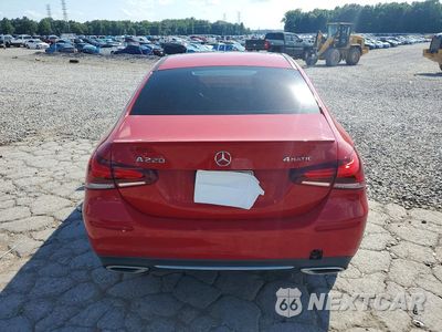 Zdjęcie 6 z 12 samochodu: 2019 MERCEDES-BENZ A 220 4MATIC VIN:WDD3G4FB4KW022629 - miniatura