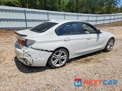 Trzecie zdjęcie samochodu z tyłu: 2018 BMW 320 I VIN:WBA8A9C52JK622775 - miniatura