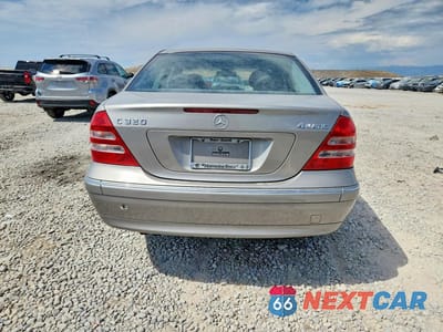 Zdjęcie 6 z 12 samochodu: 2003 MERCEDES-BENZ C 320 4MATIC VIN:WDBRF84J63F379450 - miniatura