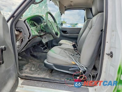 Zdjęcie 7 z 12 samochodu: 2010 FORD RANGER VIN:1FTKR1AD2APA22287 - miniatura