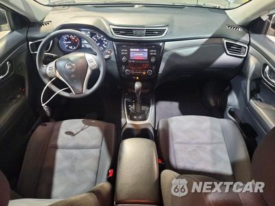 Zdjęcie 8 z 13 samochodu: 2016 NISSAN ROGUE SV VIN:KNMAT2MV3GP660984 - miniatura