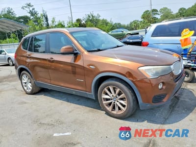 Czwarte zdjęcie samochodu z boku: 2017 BMW X3 XDRIVE28I VIN:5UXWX9C56H0T11685 - miniatura