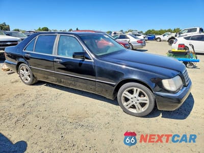 Czwarte zdjęcie samochodu z boku: 1996 MERCEDES-BENZ S 420 VIN:WDBGA43E0TA316148 - miniatura