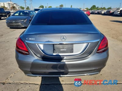 Zdjęcie 6 z 12 samochodu: 2019 MERCEDES-BENZ C 300 VIN:55SWF8DB1KU286799 - miniatura