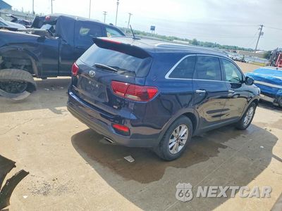 Trzecie zdjęcie samochodu z tyłu: 2020 KIA SORENTO LX VIN:5XYPG4A38LG667827 - miniatura