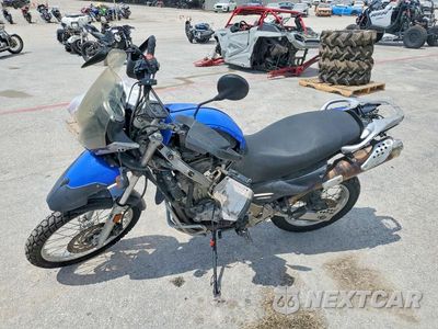 Trzecie zdjęcie samochodu z tyłu: 2002 BMW F650 DAKAR VIN:WB10183A52ZF71028 - miniatura