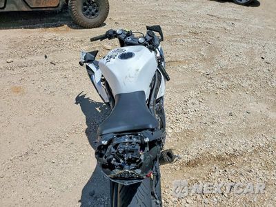 Zdjęcie 6 z 9 samochodu: 2021 KAWASAKI ZX636 K VIN:JKBZXJH1XMA008246 - miniatura