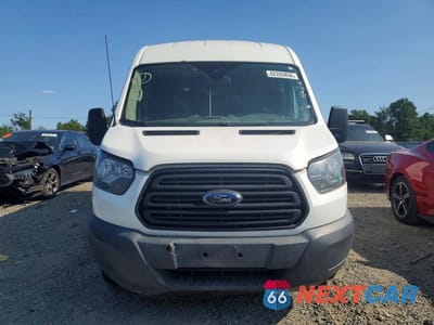 Piąte zdjęcie samochodu w środku: 2018 FORD TRANSIT T-150 VIN:1FTYE2CM8JKA06889 - miniatura