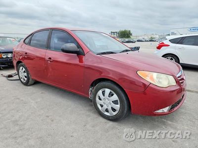 Czwarte zdjęcie samochodu z boku: 2010 HYUNDAI ELANTRA GLS VIN:KMHDU4AD8AU117104 - miniatura