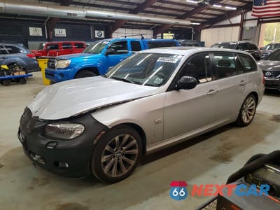 2012 BMW 328 XI WBAUU3C51CA951317 - główne zdjęcie licytacji z USA - miniatura