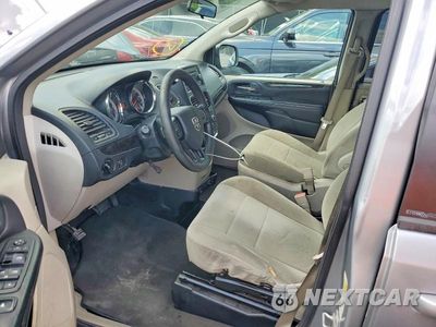 Zdjęcie 7 z 13 samochodu: 2016 DODGE GRAND CARAVAN SE VIN:2C4RDGBG3DR772468 - miniatura