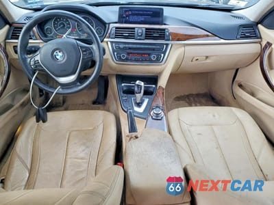 Zdjęcie 8 z 12 samochodu: 2013 BMW 328 XI VIN:WBA3B3C54DF530326 - miniatura