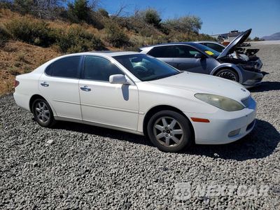 Czwarte zdjęcie samochodu z boku: 2004 LEXUS ES 330 VIN:JTHBA30G645006686 - miniatura