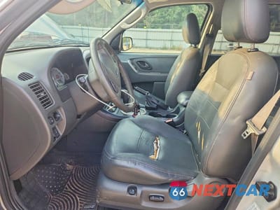 Zdjęcie 7 z 13 samochodu: 2006 FORD ESCAPE HEV VIN:1FMCU96H96KA20615 - miniatura