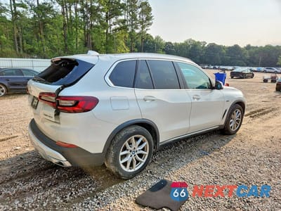 Trzecie zdjęcie samochodu z tyłu: 2023 BMW X5 XDRIVE45E VIN:5UXTA6C07P9N72888 - miniatura