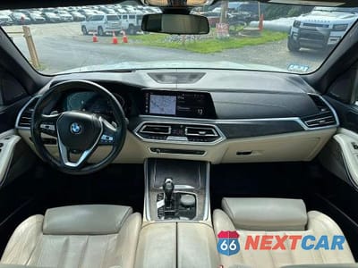 Zdjęcie 8 z 10 samochodu: 2020 BMW X5 XDRIVE40I VIN:5UXCR6C00L9B84696 - miniatura
