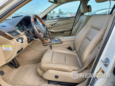 Zdjęcie 7 z 12 samochodu: 2011 MERCEDES-BENZ E 350 VIN:WDDHF5GBXBA346940 - miniatura