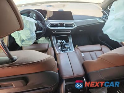 Zdjęcie 8 z 12 samochodu: 2022 BMW X5 XDRIVE45E VIN:5UXTA6C03N9M61624 - miniatura