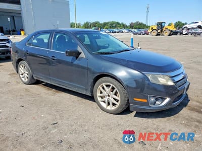 Czwarte zdjęcie samochodu z boku: 2010 FORD FUSION SEL VIN:3FAHP0JA8AR120030 - miniatura