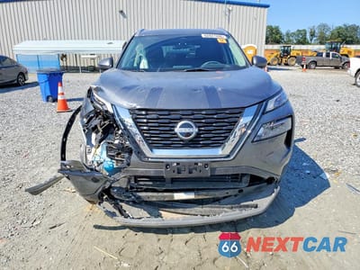Piąte zdjęcie samochodu w środku: 2023 NISSAN ROGUE SV VIN:5N1BT3BAXPC936493 - miniatura