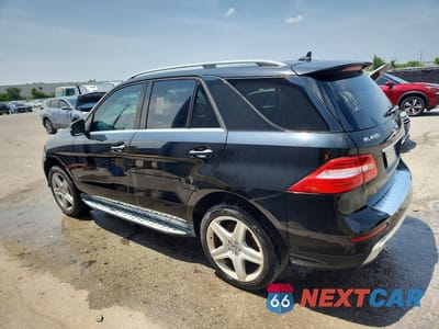 Drugie zdjęcie samochodu z przodu: 2015 MERCEDES-BENZ ML 400 4MATIC VIN:4JGDA5GB1FA482687 - miniatura