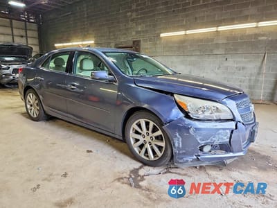 Czwarte zdjęcie samochodu z boku: 2013 CHEVROLET MALIBU 2LT VIN:1G11E5SA6DF328267 - miniatura