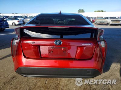 Zdjęcie 6 z 12 samochodu: 2016 TOYOTA PRIUS THREE VIN:JTDKARFU1G3525825 - miniatura