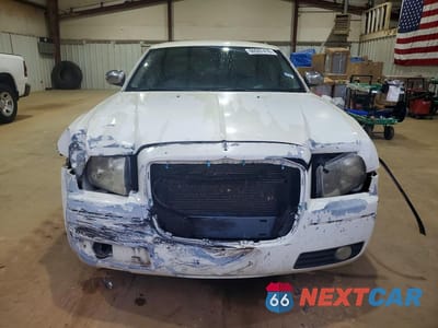 Piąte zdjęcie samochodu w środku: 2006 CHRYSLER 300 TOURING VIN:2C3KA53G46H226482 - miniatura