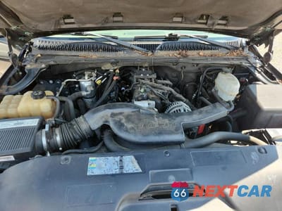 Zdjęcie 12 z 13 samochodu: 2003 GMC YUKON DENALI VIN:1GKEK63U73J165760 - miniatura