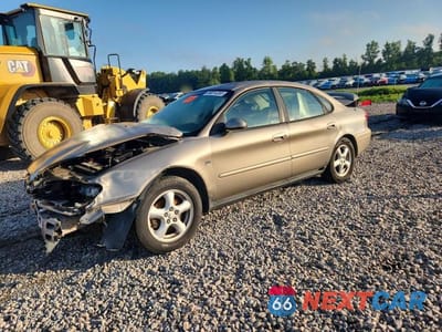 2004 FORD TAURUS SES 1FAFP55S64A105905 - główne zdjęcie licytacji z USA - miniatura