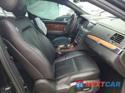 Zdjęcie 7 z 12 samochodu: 2015 LINCOLN MKS VIN:1LNHL9FT0FG600755 - miniatura