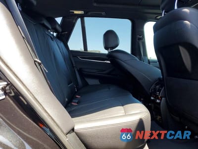 Zdjęcie 10 z 12 samochodu: 2018 BMW X5 SDRIVE35I VIN:5UXKR2C57J0Z20015 - miniatura