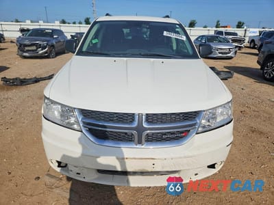 Piąte zdjęcie samochodu w środku: 2018 DODGE JOURNEY SE VIN:3C4PDCAB3JT428590 - miniatura
