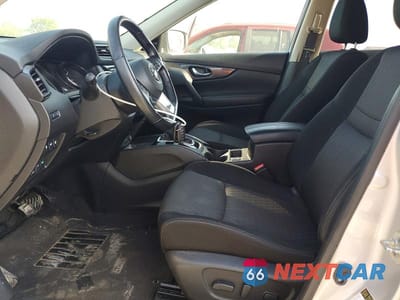 Zdjęcie 7 z 13 samochodu: 2020 NISSAN ROGUE SV VIN:JN8AT2MV9LW113092 - miniatura