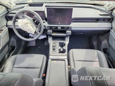 Zdjęcie 8 z 13 samochodu: 2026 TOYOTA RAV4 LIMITED VIN:JTM6CRAV6TD302535 - miniatura