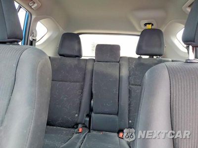 Zdjęcie 10 z 13 samochodu: 2015 TOYOTA RAV4 XLE VIN:2T3BFREV4JW754614 - miniatura