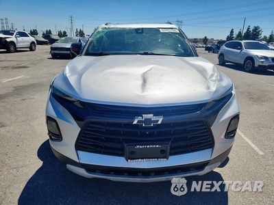 Piąte zdjęcie samochodu w środku: 2021 CHEVROLET BLAZER 3LT VIN:3GNKBDRS9MS556909 - miniatura