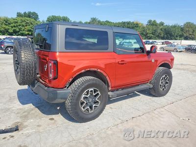 Trzecie zdjęcie samochodu z tyłu: 2022 FORD BRONCO BASE VIN:1FMDE5CPXNLB69288 - miniatura