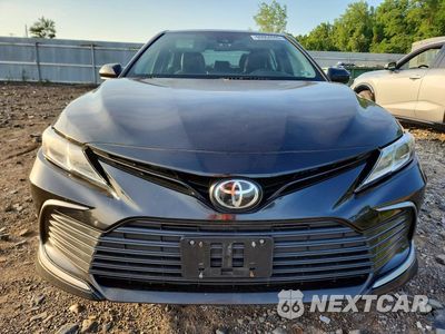 Piąte zdjęcie samochodu w środku: 2021 TOYOTA CAMRY LE VIN:4T1C11AK0MU468014 - miniatura