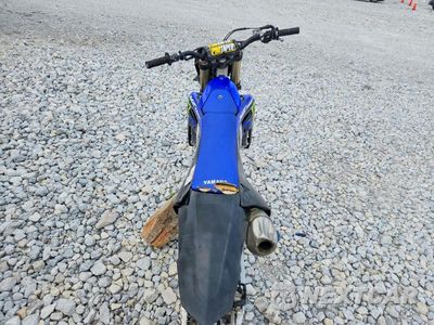 Zdjęcie 6 z 8 samochodu: 2025 YAMAHA YZ250 F VIN:JYACG51C9SA011778 - miniatura