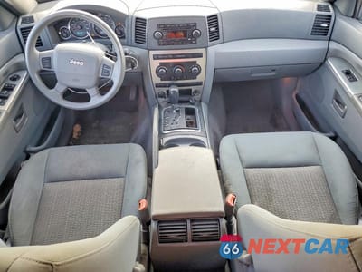 Zdjęcie 8 z 12 samochodu: 2007 JEEP GRAND CHEROKEE LAREDO/COLUMBIA/FREEDOM VIN:1J8GS48K97C689656 - miniatura