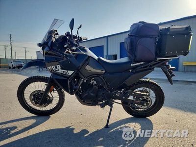 Trzecie zdjęcie samochodu z tyłu: 2026 KAWASAKI KL650 G VIN:ML5KLEG15TDA40399 - miniatura