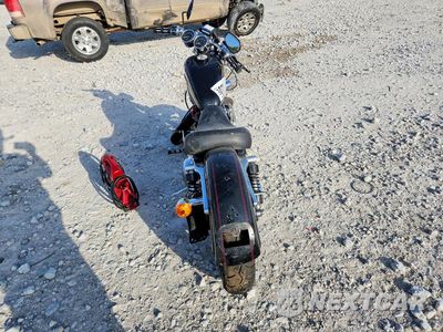 Czwarte zdjęcie samochodu z boku: 2000 HARLEY-DAVIDSON XL1200 C VIN:1HD1CGP16YK143309 - miniatura
